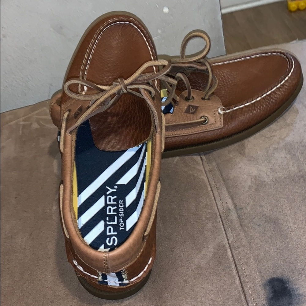 10 1/2 top-sider sperry’s NEVER WORN.